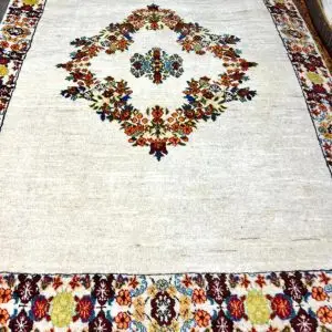 Bakhtiari carpet